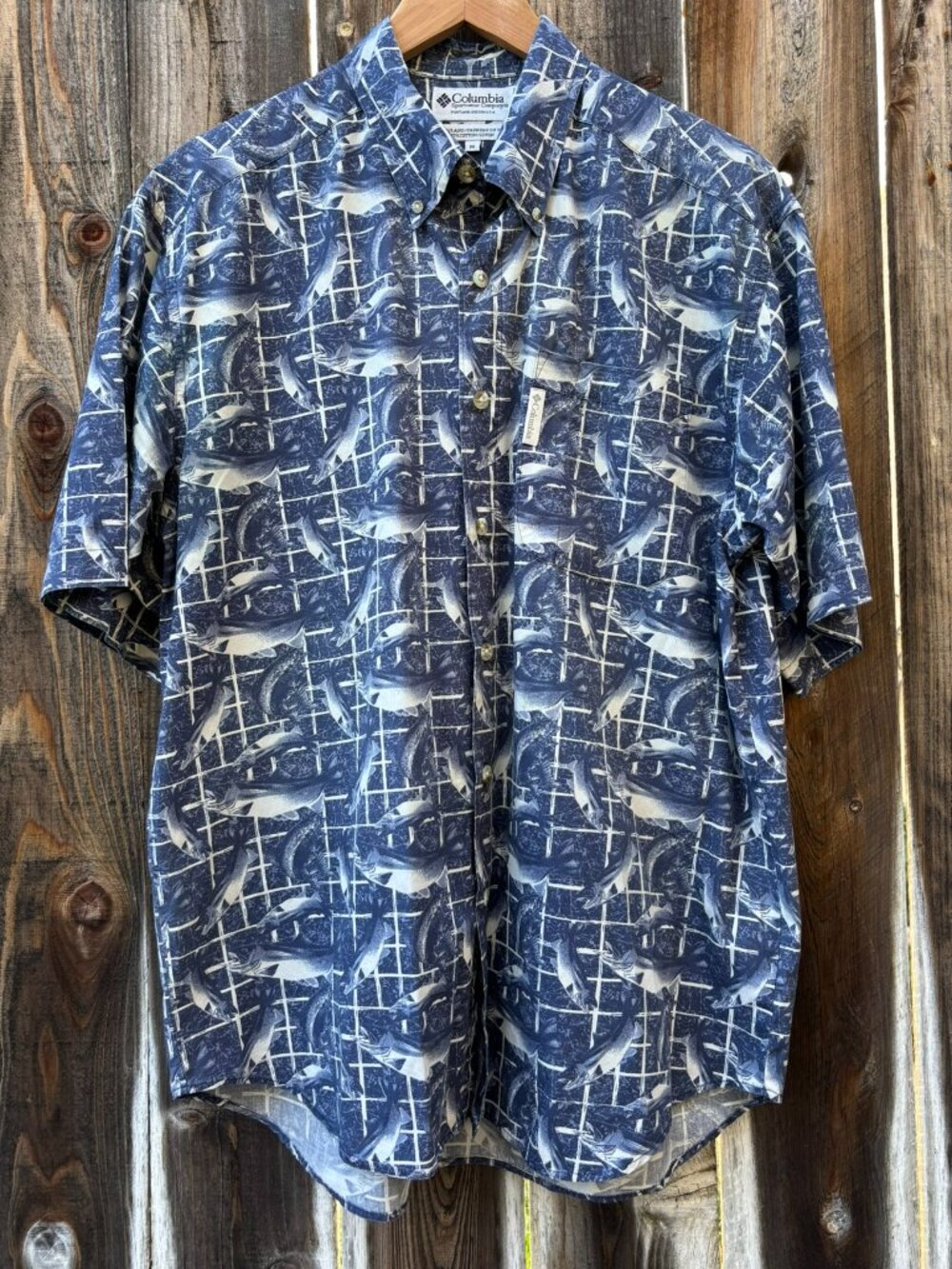 Columbia Sportswear Navy Print Fishing Motif 100% Cotton Shirt Medium